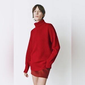 Rue Sophie red turtleneck, size M